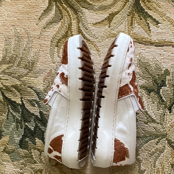 Vionic Cow Print Loafer - Picture 2 of 6